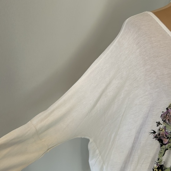 Lauren Moshi Floral Skull Ribbed White Long Sleeve Tunic - Picture 6 of 9